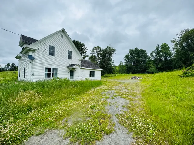 $228,500 | 26 New Canada Road, New Canada, ME 04743