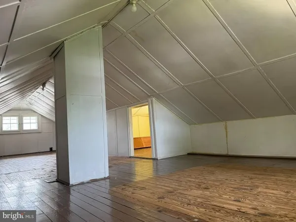 $1,800 | 132 Homecrest Avenue, Trenton, NJ 08638