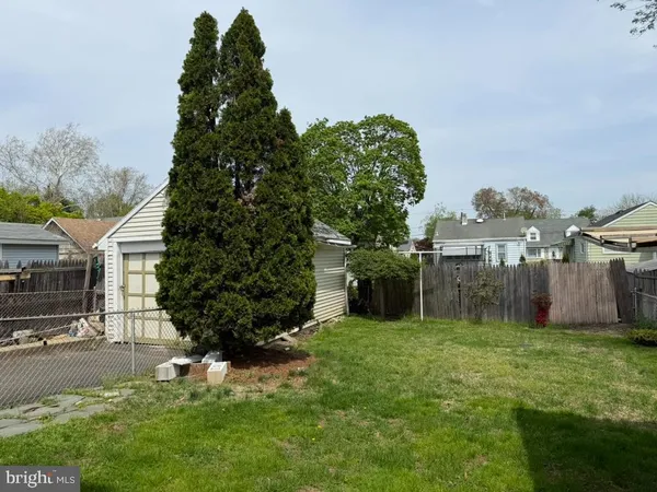 $1,800 | 132 Homecrest Avenue, Trenton, NJ 08638