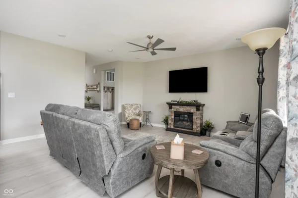$649,900 | 751 Willow Ridge Court, Plainfield, IN 46168