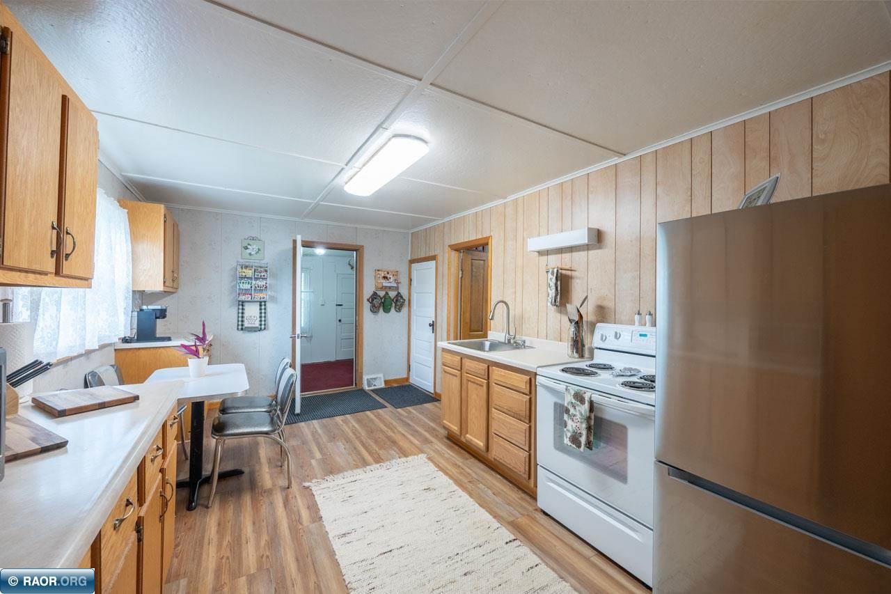 903 Gary Street Calumet, MN 55716 - Photo 14 of 47