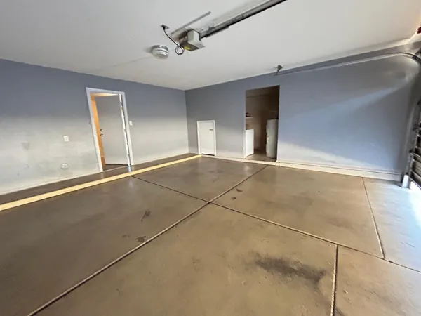 $1,850 | 4219 West Calavar Road, Phoenix, AZ 85053