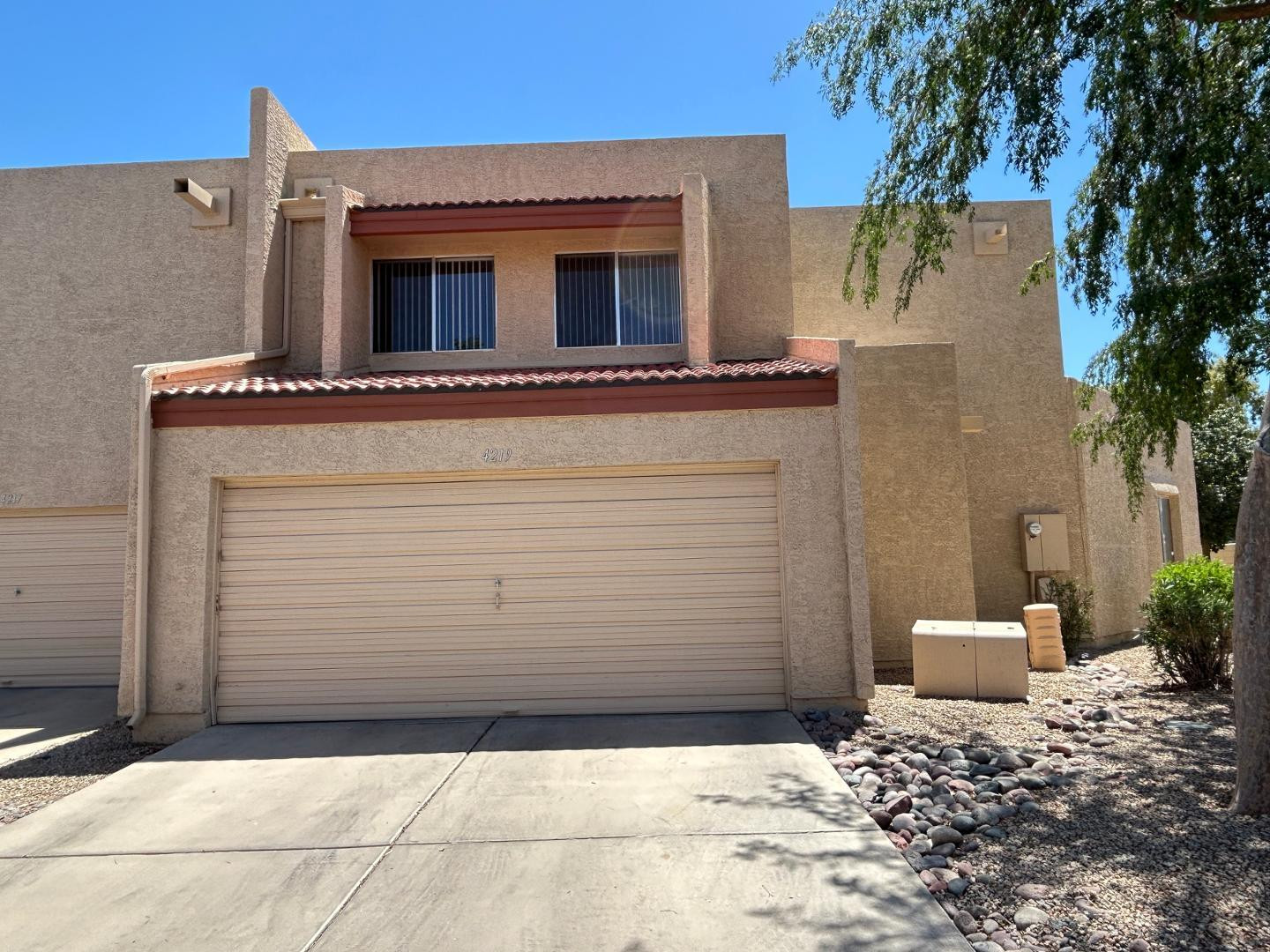 4219 West Calavar Road Phoenix, AZ 85053 - Photo 2 of 23 Photo #2