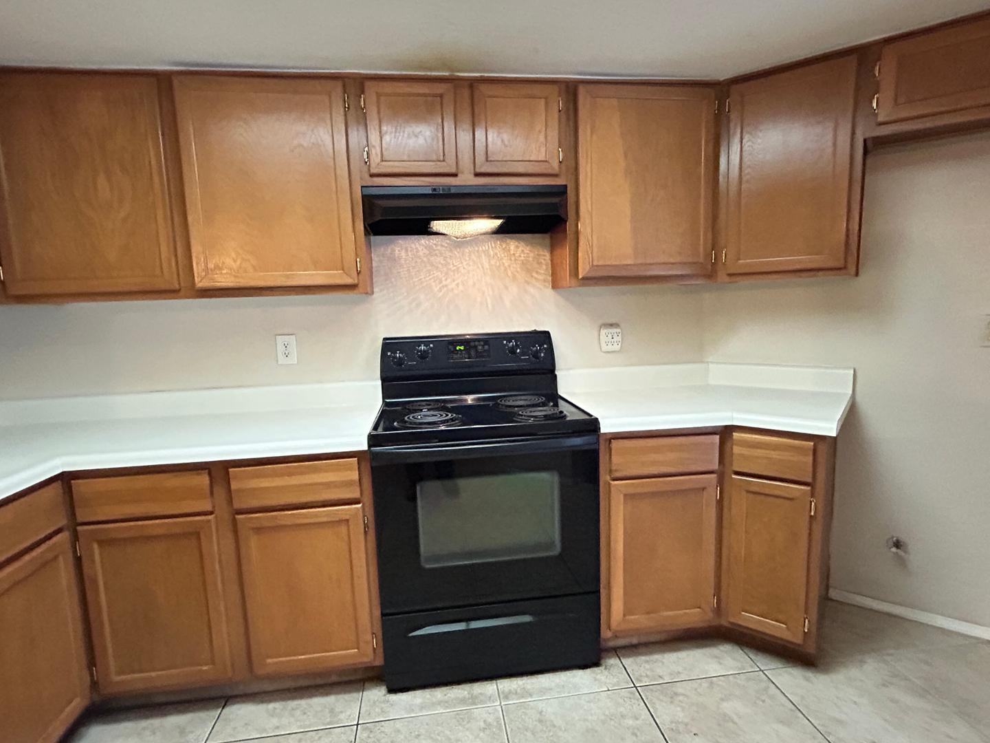 4219 West Calavar Road Phoenix, AZ 85053 - Photo 7 of 23 Photo #7