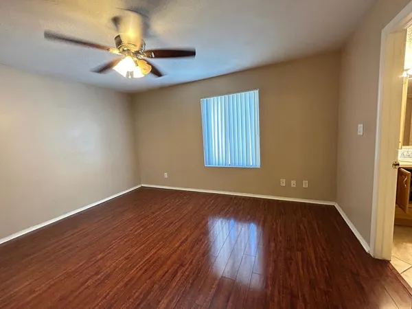 $1,850 | 4219 West Calavar Road, Phoenix, AZ 85053