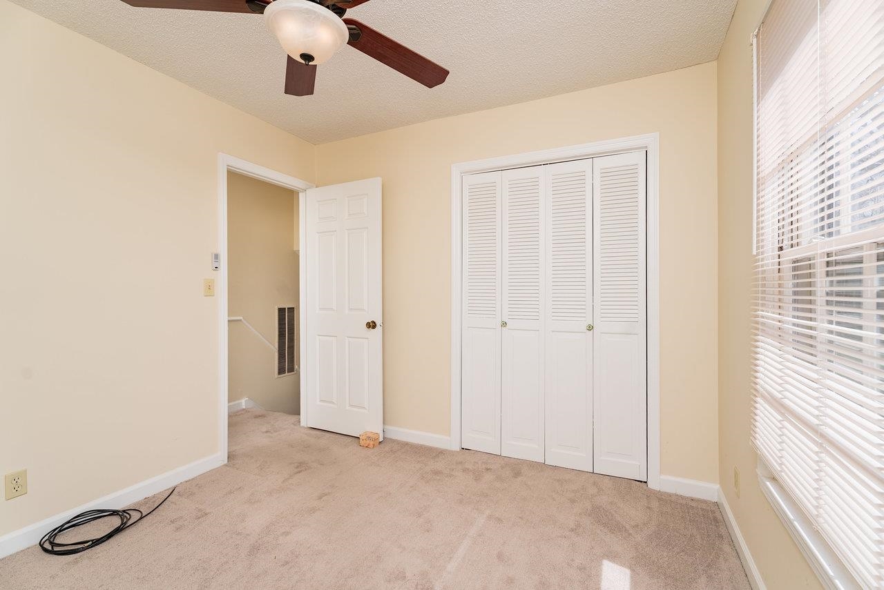 456 Eckert Circle Harrisonburg, VA 22801 - Photo 18 of 48 a view of an empty room