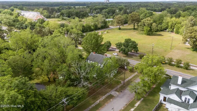 $349,900 | 301 West Central Street, Maxton, NC 28364