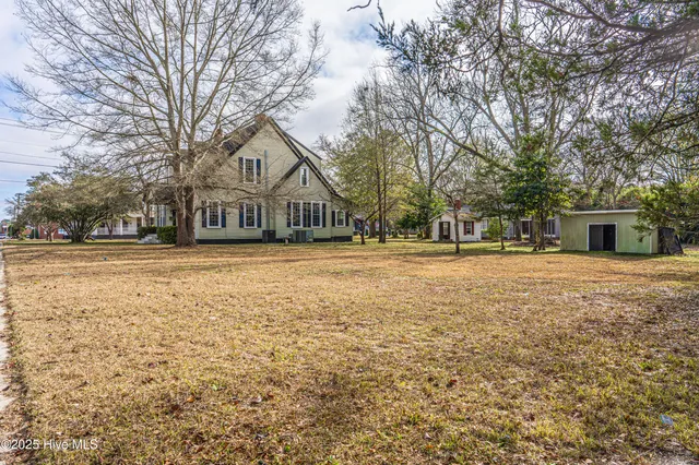 $349,900 | 301 West Central Street, Maxton, NC 28364