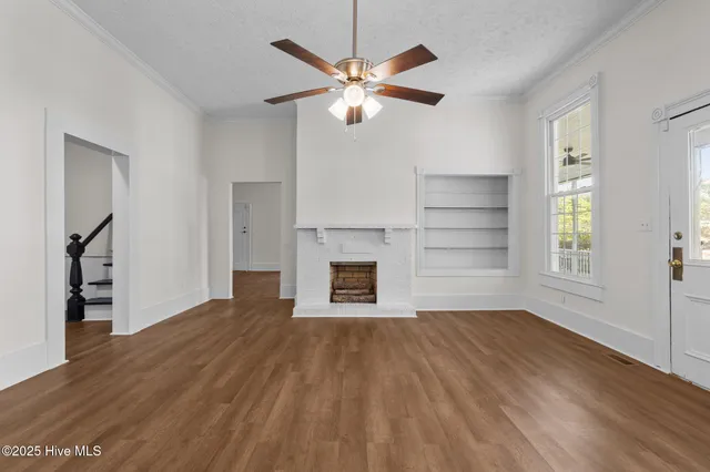 $349,900 | 301 West Central Street, Maxton, NC 28364