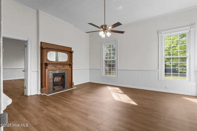 $349,900 | 301 West Central Street, Maxton, NC 28364