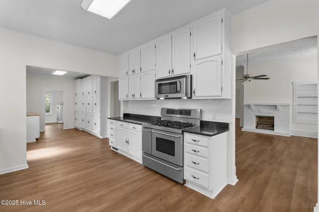 $349,900 | 301 West Central Street, Maxton, NC 28364