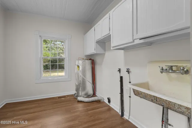 $349,900 | 301 West Central Street, Maxton, NC 28364