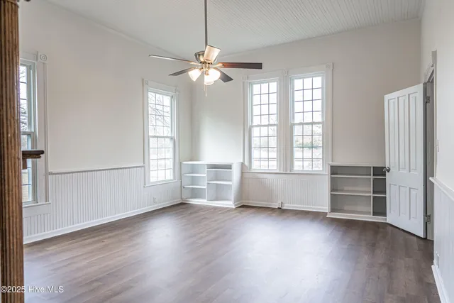 $349,900 | 301 West Central Street, Maxton, NC 28364