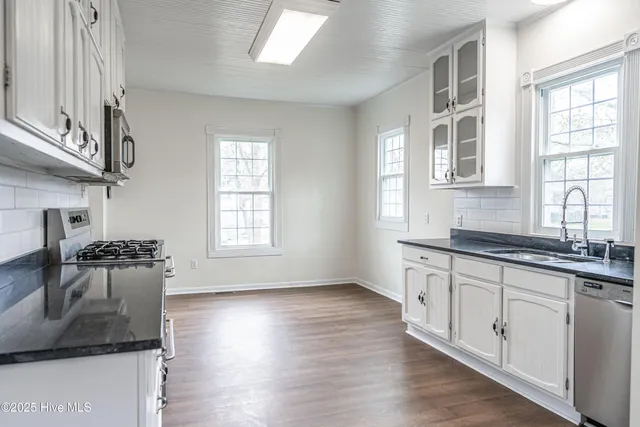 $349,900 | 301 West Central Street, Maxton, NC 28364