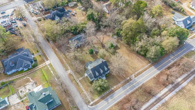 $349,900 | 301 West Central Street, Maxton, NC 28364