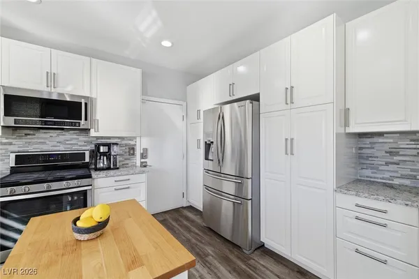 $875,000 | 7630 North Jones Boulevard, Las Vegas, NV 89131