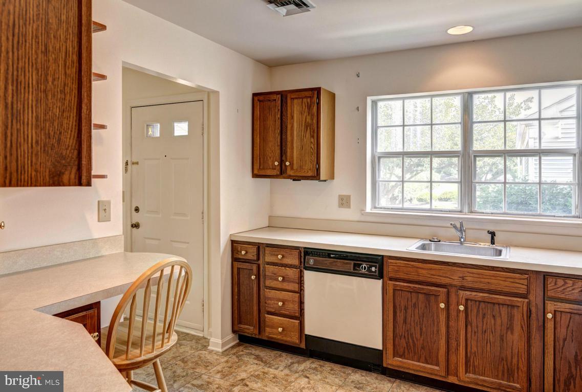 1840 Wexford Road Palmyra, PA 17078 - Photo 4 of 14 Gallery Image 4
