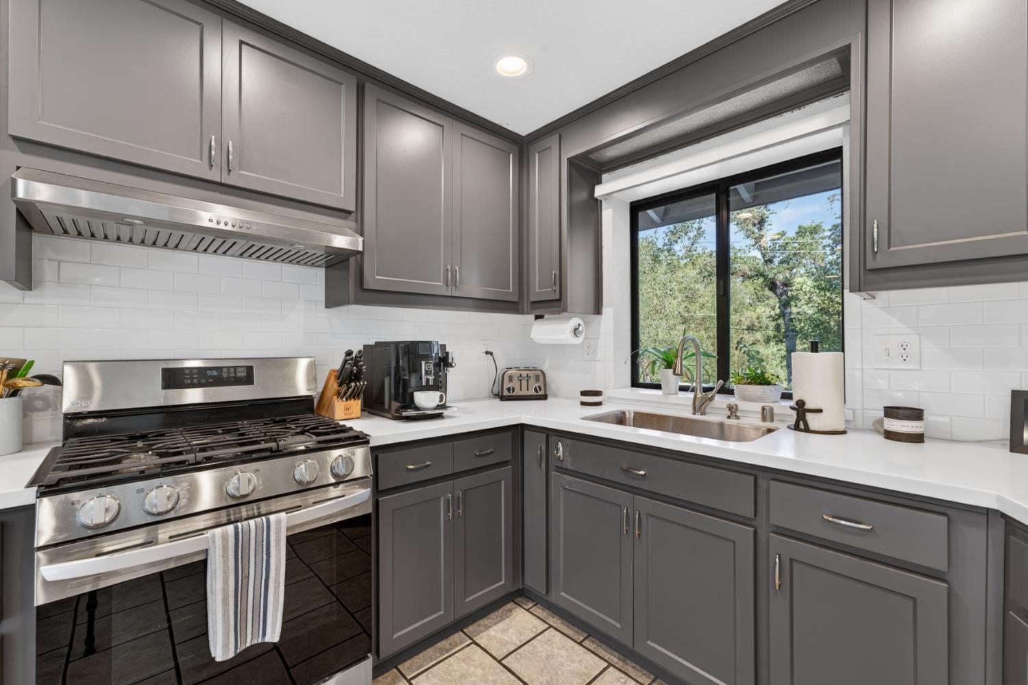 6845 Auburn Folsom Road Granite Bay, CA 95746 - Photo 14 of 40