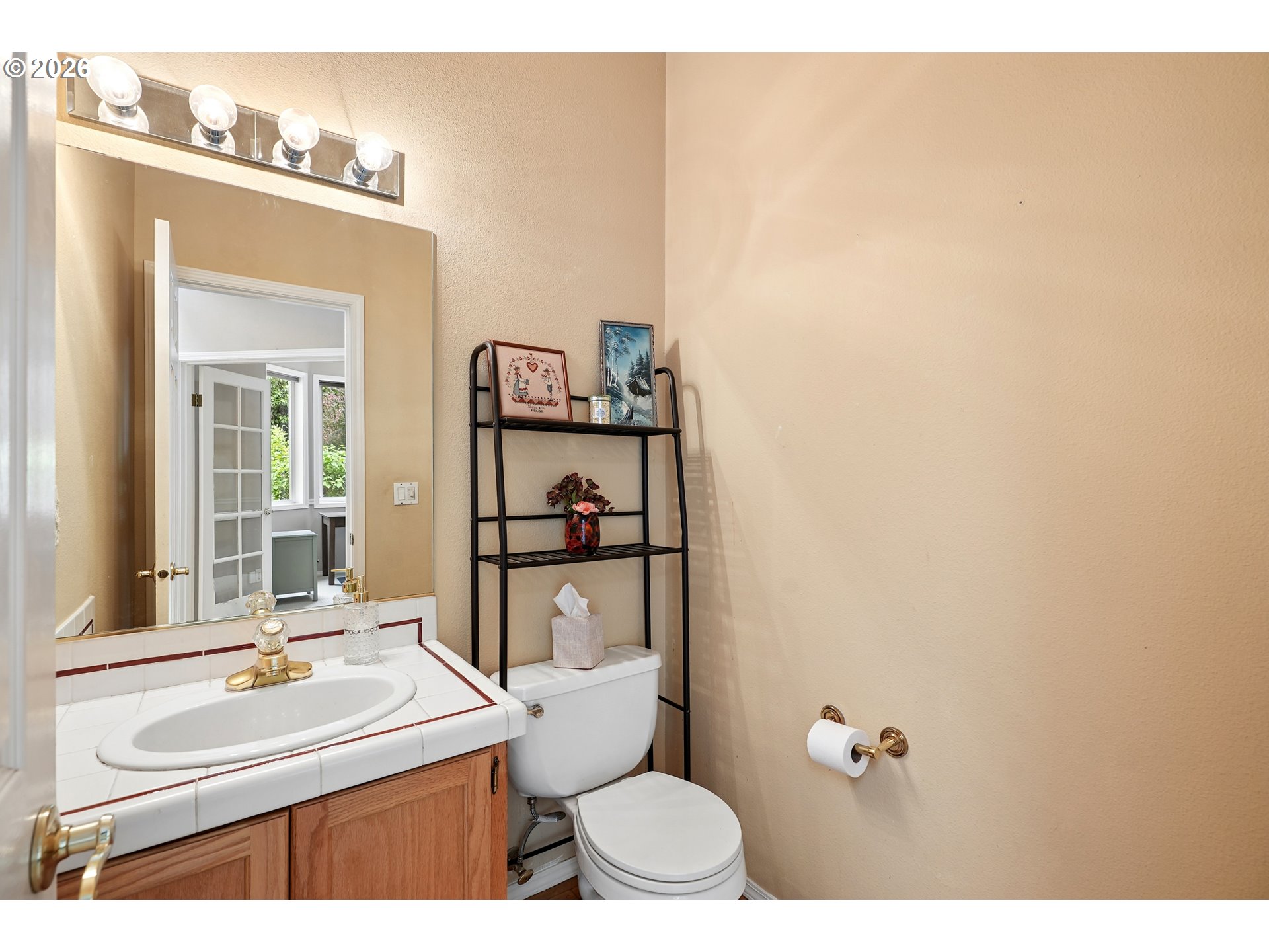 3322 Southwest Evergreen Terrace Portland, OR 97205 - Photo 15 of 40