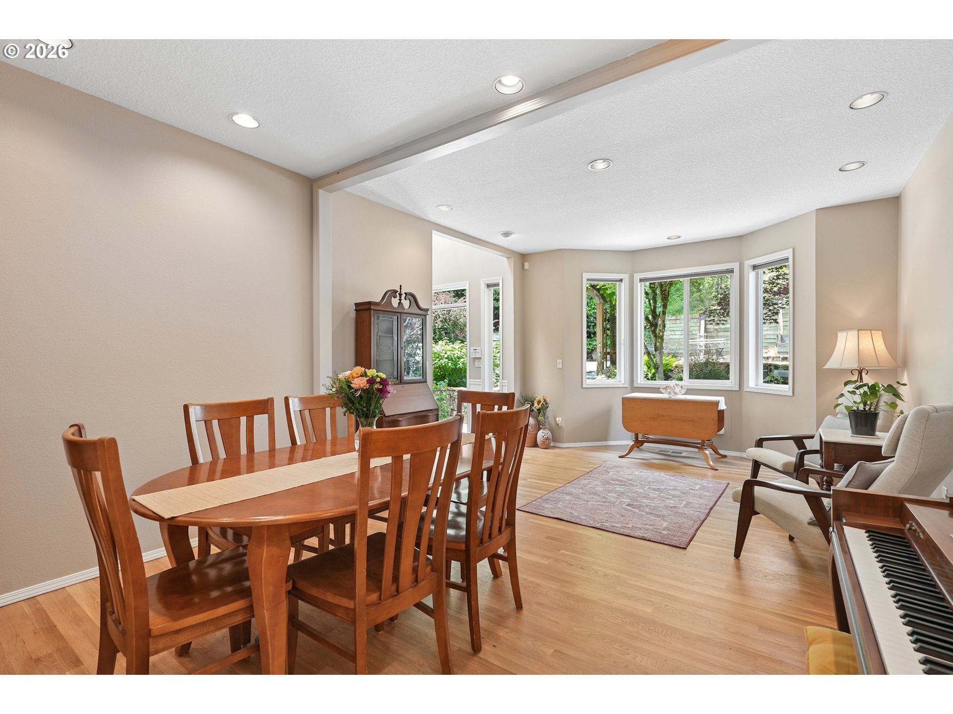 3322 Southwest Evergreen Terrace Portland, OR 97205 - Photo 5 of 40