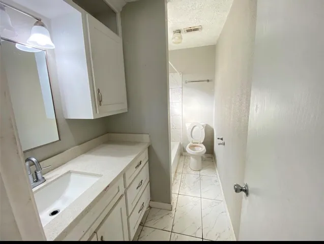 $1,950 | 4127 Gallant Fox Drive, Pasadena, TX 77503