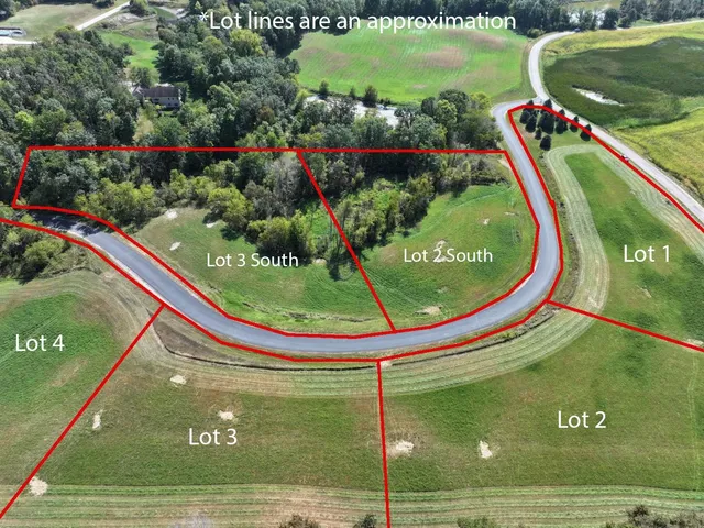 $89,900 | South Helen Lane, Unit 3, Campbellsport, WI 53010