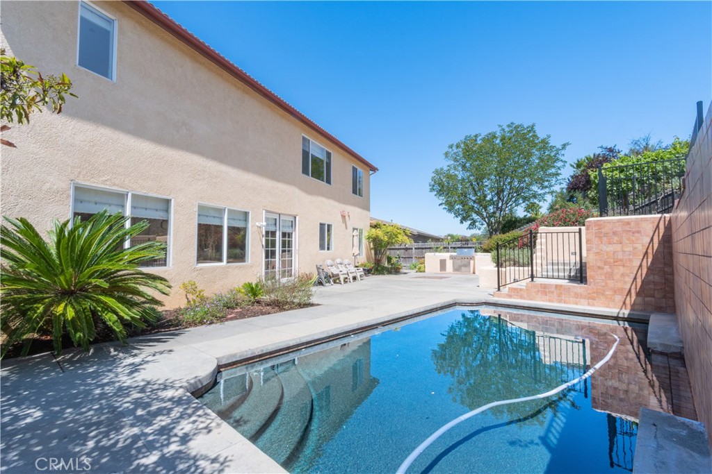 781 Angus Street Paso Robles, CA 93446 - Photo 26 of 34 Enjoy the pool on the warm summer days