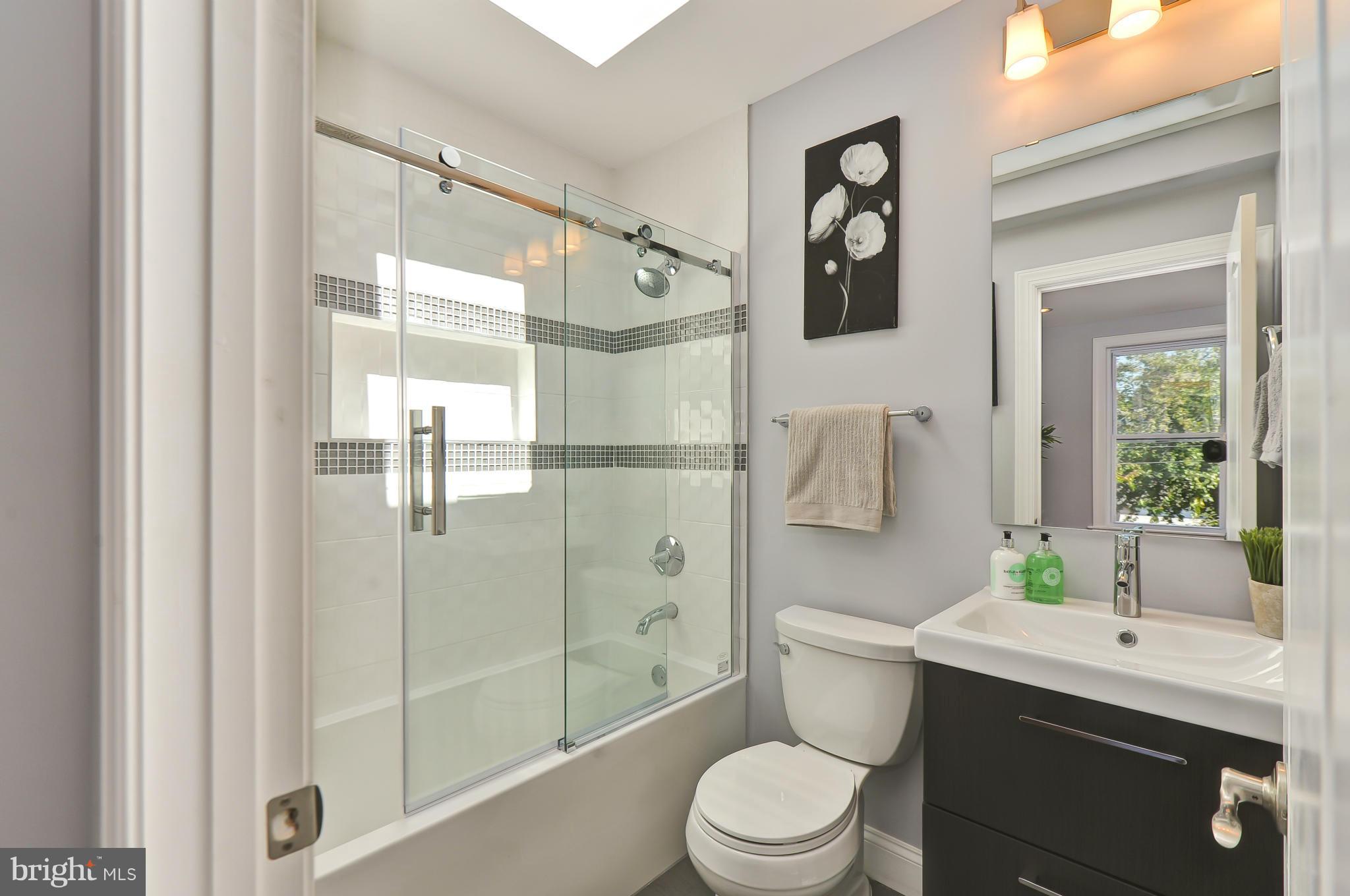 2420 4th Street Northeast Washington, DC 20002 - Photo 18 of 30 Bath