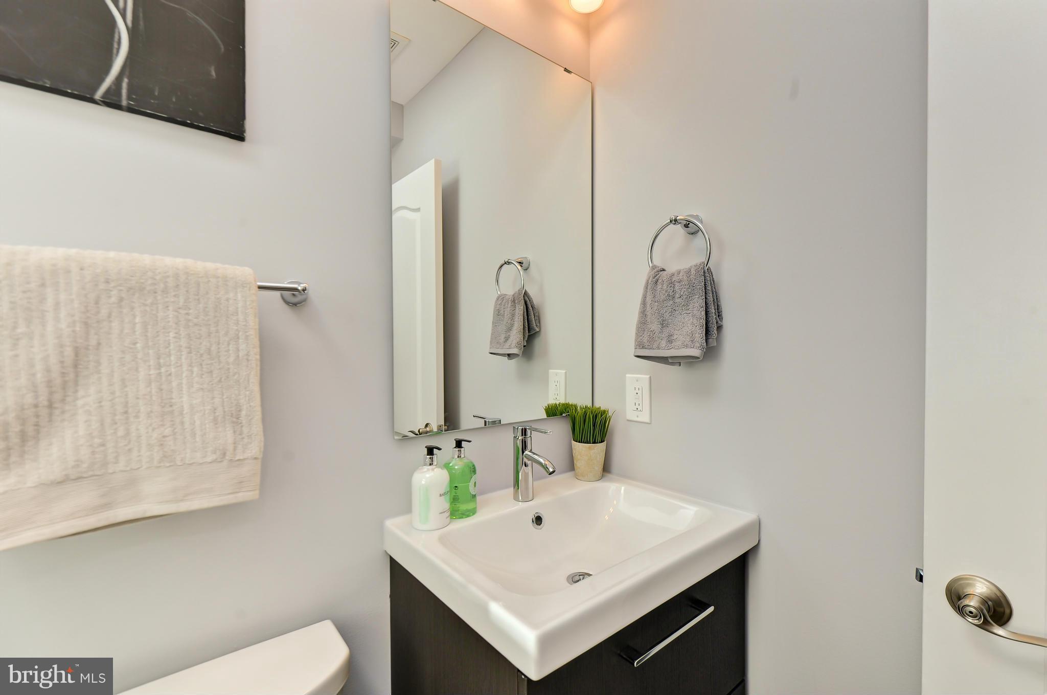 2420 4th Street Northeast Washington, DC 20002 - Photo 19 of 30 Bath