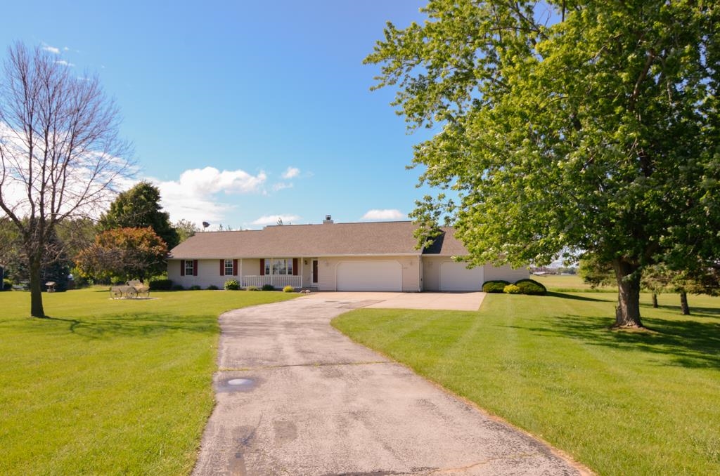4350 Champion Road New Franken, WI 54229 - Photo 39 of 48