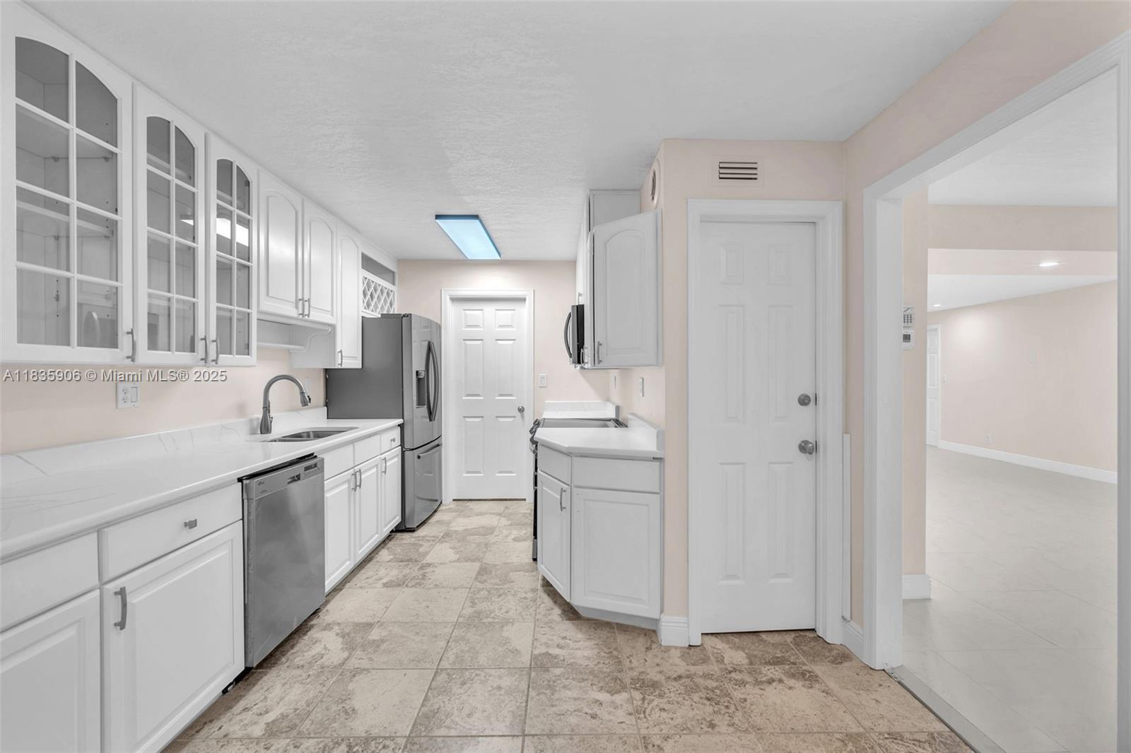 250 East Royal Palm Road, Unit 1C Boca Raton, FL 33432 - Photo 14 of 52