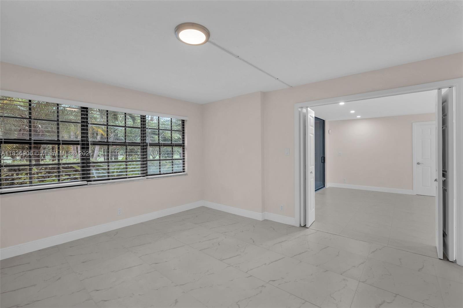 250 East Royal Palm Road, Unit 1C Boca Raton, FL 33432 - Photo 23 of 52