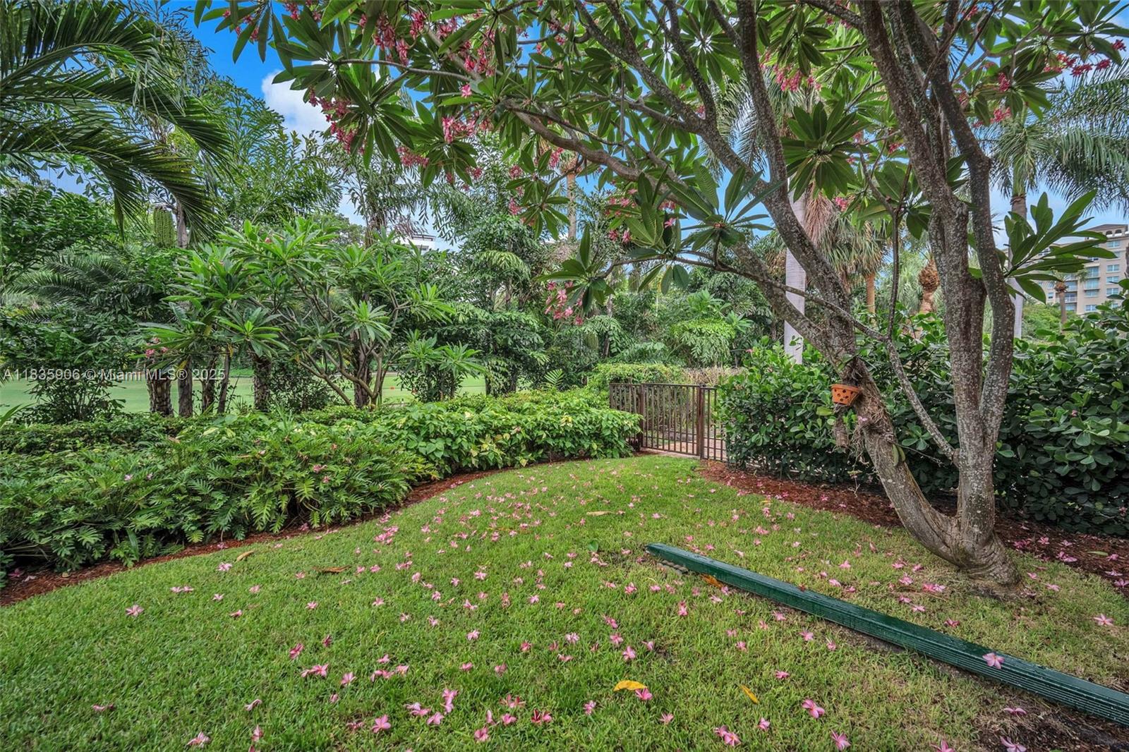 250 East Royal Palm Road, Unit 1C Boca Raton, FL 33432 - Photo 40 of 52