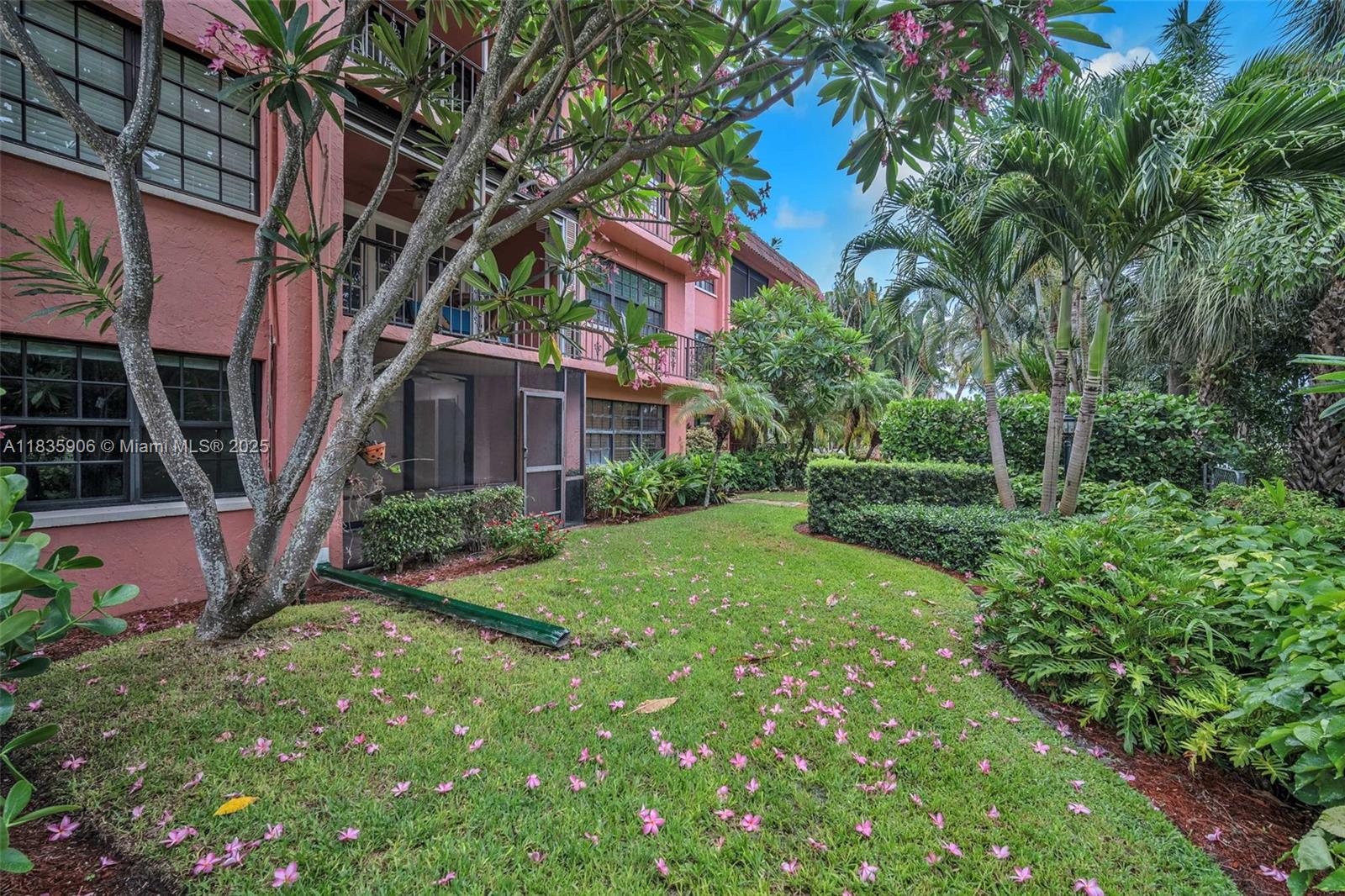 250 East Royal Palm Road, Unit 1C Boca Raton, FL 33432 - Photo 43 of 52