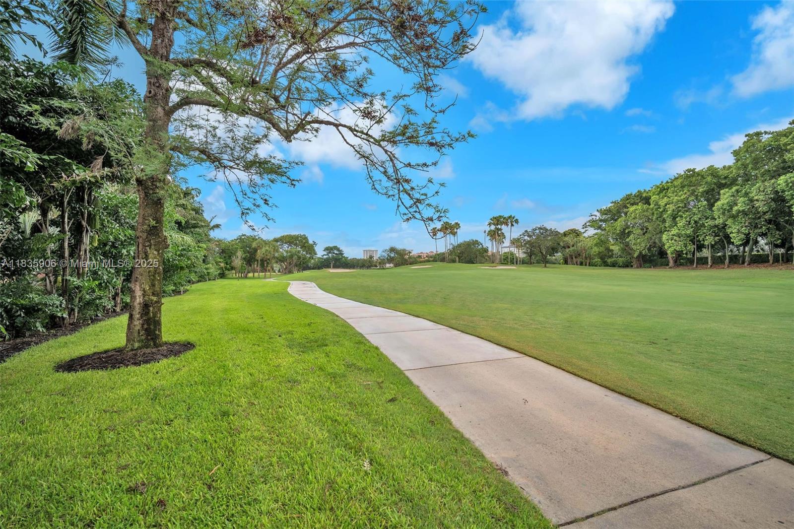 250 East Royal Palm Road, Unit 1C Boca Raton, FL 33432 - Photo 48 of 52