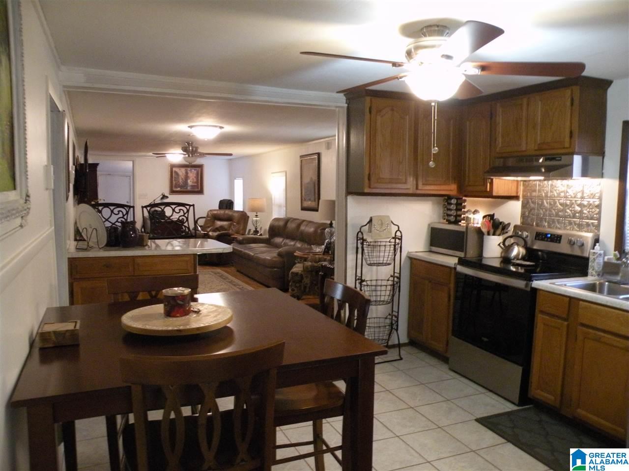1003 West 3rd Street Sylacauga, AL 35150 - Photo 10 of 23