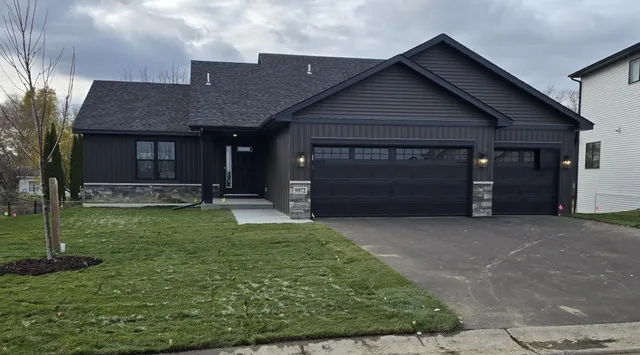 $549,900 | 9972 14th Circle Northeast, St. Michael, MN 55376