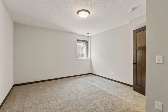 $549,900 | 9972 14th Circle Northeast, St. Michael, MN 55376