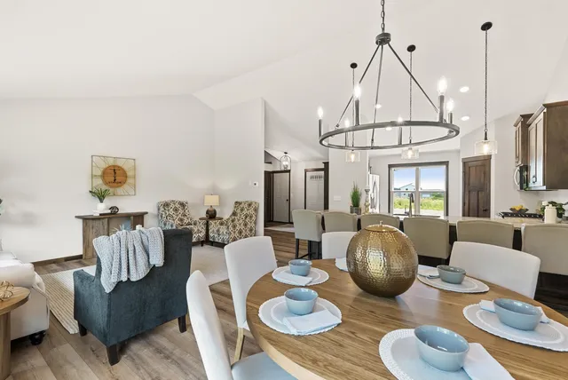 $549,900 | 9972 14th Circle Northeast, St. Michael, MN 55376