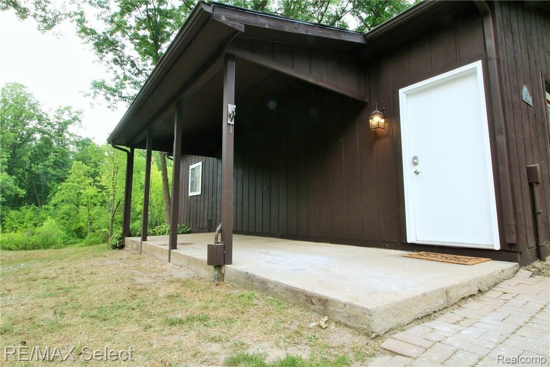 4131 Center Road Linden, MI 48451 - Photo 30 of 35 IMG_7750 (2).JPG