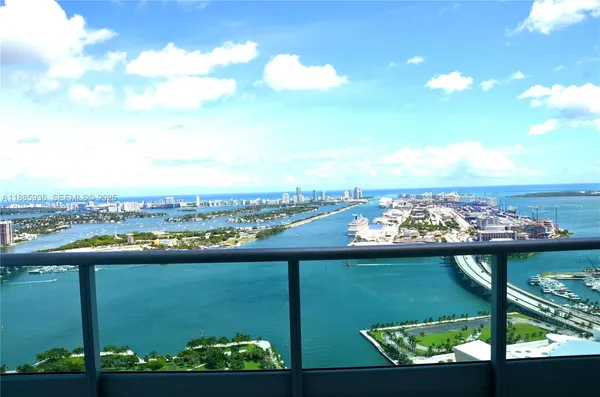 $719,000 | 900 Biscayne Boulevard, Unit 5104, Miami, FL 33132