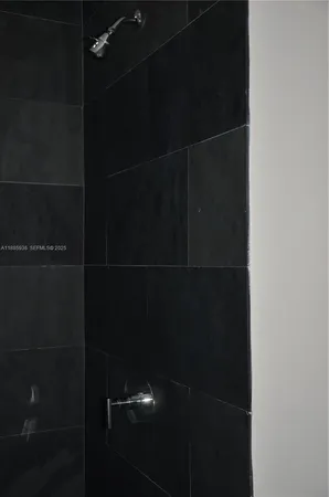 $719,000 | 900 Biscayne Boulevard, Unit 5104, Miami, FL 33132