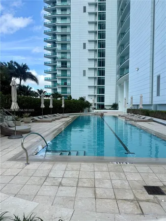 $719,000 | 900 Biscayne Boulevard, Unit 5104, Miami, FL 33132