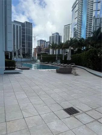 $719,000 | 900 Biscayne Boulevard, Unit 5104, Miami, FL 33132