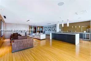$719,000 | 900 Biscayne Boulevard, Unit 5104, Miami, FL 33132