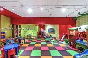 $765,000 | 900 Biscayne Boulevard, Unit 5104, Miami, FL 33132