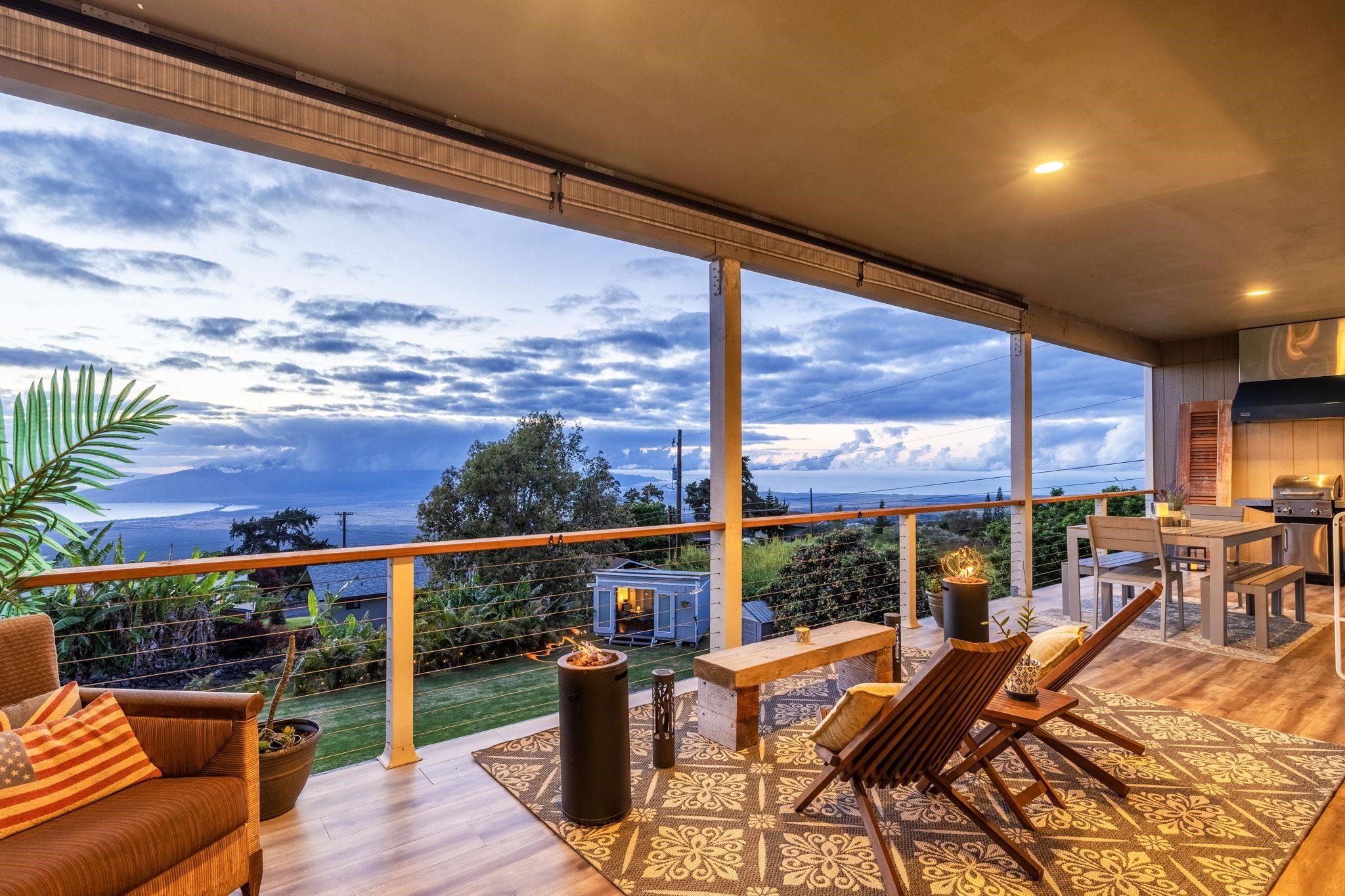 59 Waipoli Road Kula, HI 96790 - Photo 43 of 47 a view of a balcony with chairs