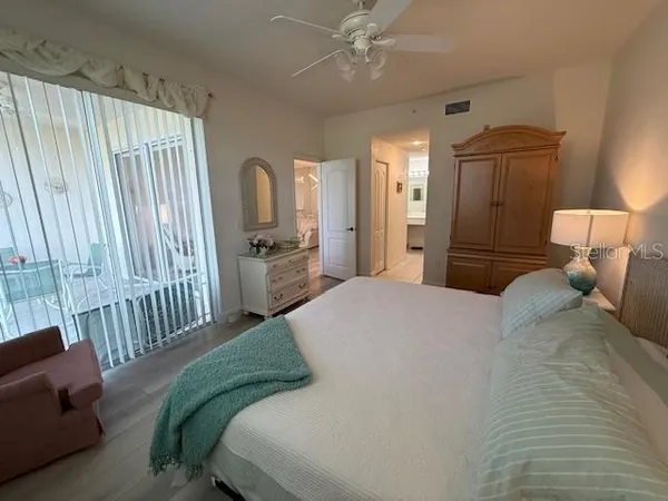 $2,095 | 8755 Olde Hickory Avenue, Unit 7109, Sarasota, FL 34238