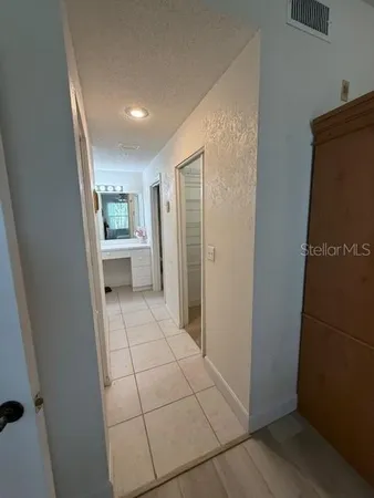 $2,095 | 8755 Olde Hickory Avenue, Unit 7109, Sarasota, FL 34238