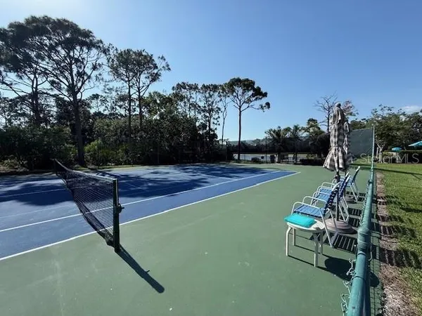 $2,095 | 8755 Olde Hickory Avenue, Unit 7109, Sarasota, FL 34238